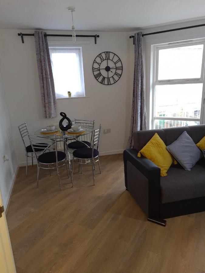 1 Bed Apartment, Peckham Rye Apartament *